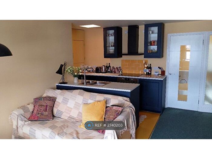 Studio To Rent In Sinclair Road, London, W14