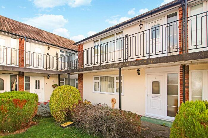 1 Bedroom Apartment To Rent In Mill Road, Burgess Hill, West Sussex, RH15