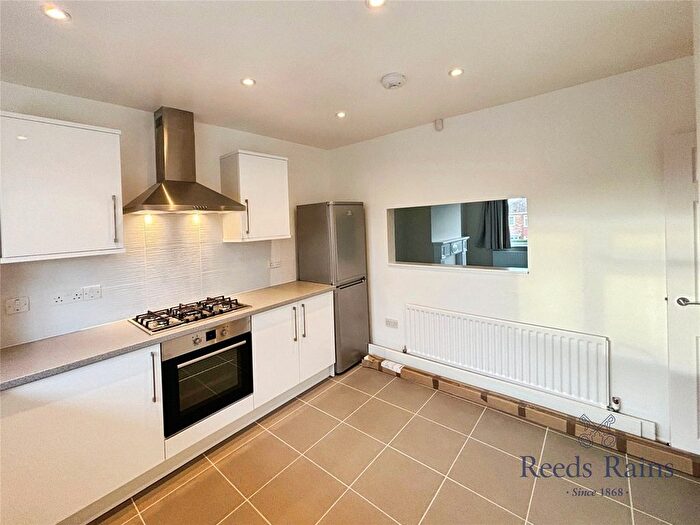 3 Bedroom Flat To Rent In Chapel House Drive, Newcastle Upon Tyne, Tyne And Wear, NE5