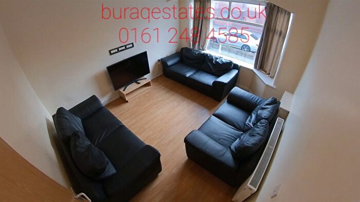 7 Bedroom Semi-detached House To Rent In Longford Place, Manchester, M14