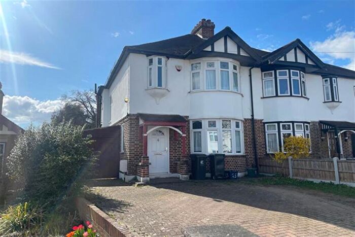 3 Bedroom Semi-Detached House To Rent In Churchfields, Loughton, IG10