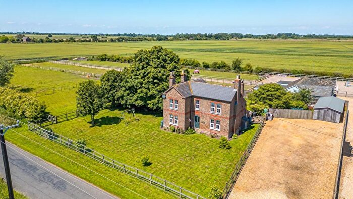 3 Bedroom Detached House For Sale In Middle Broad Drove, Tydd St. Giles, PE13