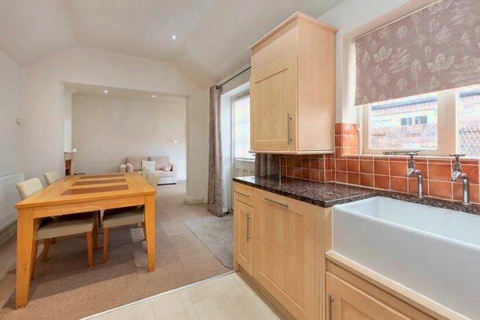 1 Bedroom Flat To Rent In Hothams Court, York, YO1