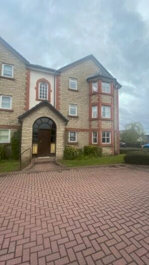2 Bedroom Flat To Rent In Raeburn Park, Perth, Perthshire, PH2