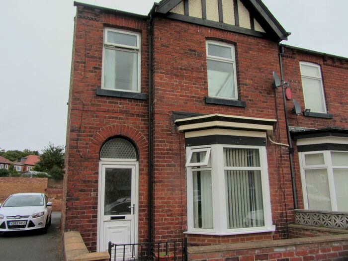 3 Bedroom Terraced House To Rent In Rosebery Avenue, Scarborough YO12
