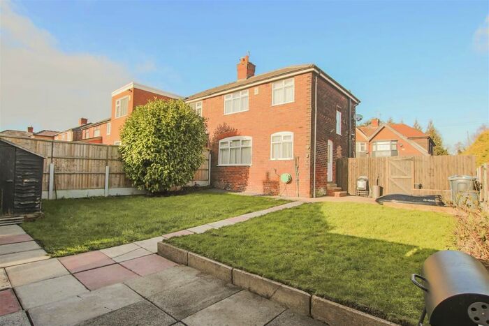 3 Bedroom Semi-Detached House To Rent In Manor Road, Swinton, M27