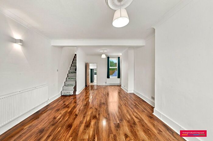 3 Bedroom Terraced House To Rent In Cross Road, Enfield, EN1