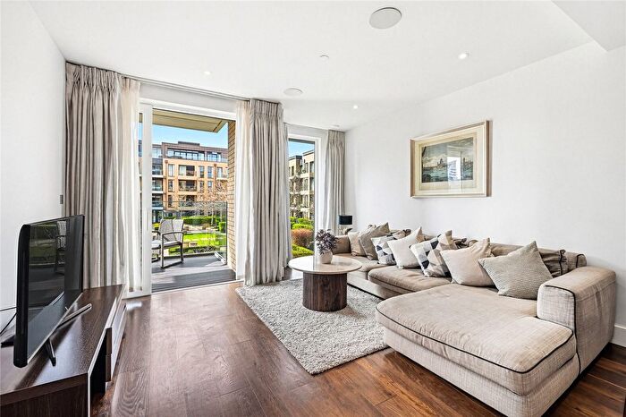 2 Bedroom Flat To Rent In Central Avenue, London, SW6