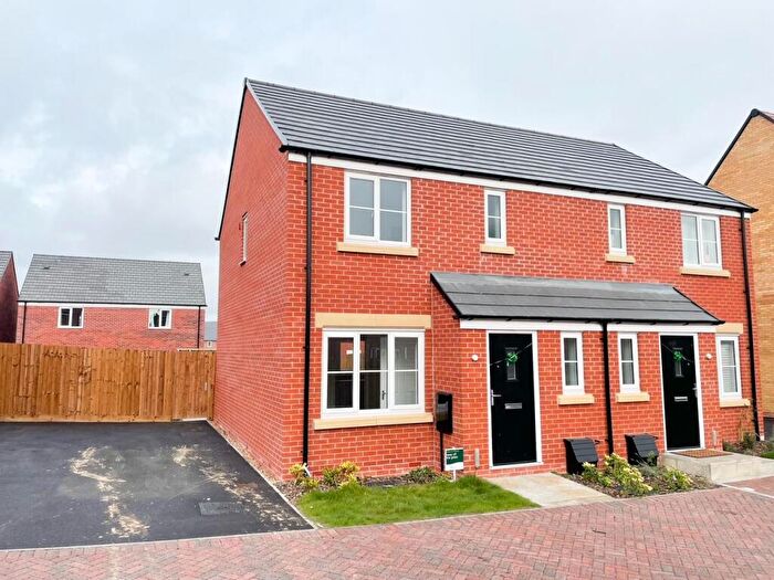 3 Bedroom House To Rent In Hatfield Court, Hampton Gardens, Peterborough, PE7