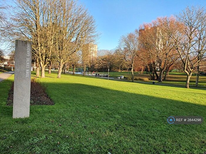 2 Bedroom Flat To Rent In Park Place, Stevenage, SG1