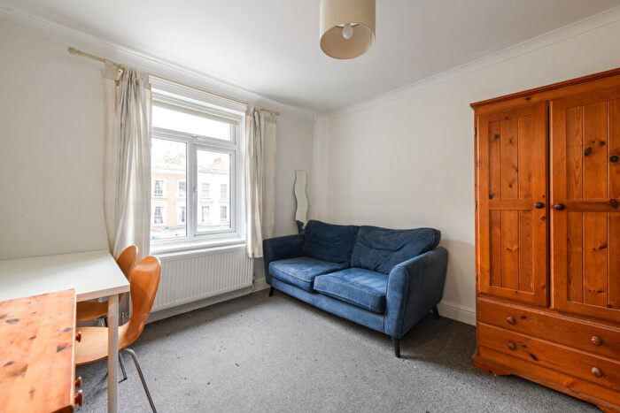 1 Bedroom Apartment To Rent In Caledonian Road, London, N1