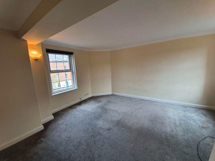 2 Bedroom Apartment To Rent In Victoria Place, Banbury, OX16