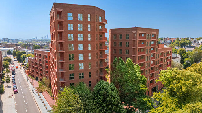 2 Bedroom Apartment For Sale In Abbey Road, Camden, NW6