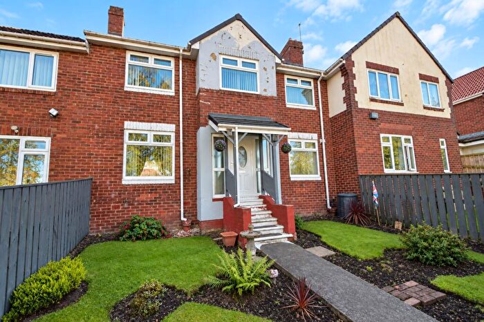 3 Bedroom Terraced House For Sale In Hillside Gardens, Stanley, DH9