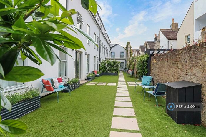 1 Bedroom Flat To Rent In Ashford Yard, Eastbourne, BN21