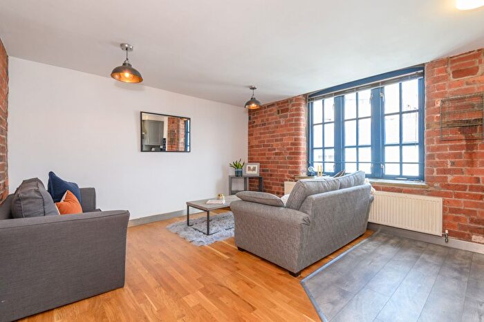 1 Bedroom Flat To Rent In Dock Street, Leeds, LS10