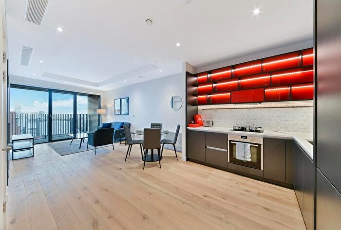 1 Bedroom Flat To Rent In City Island Way, London, E14