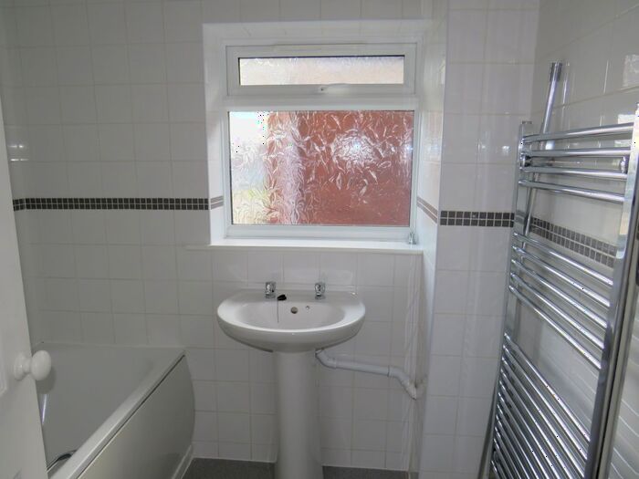 3 Bedroom Property To Rent In Owl End Walk, Yaxley, Peterborough, PE7