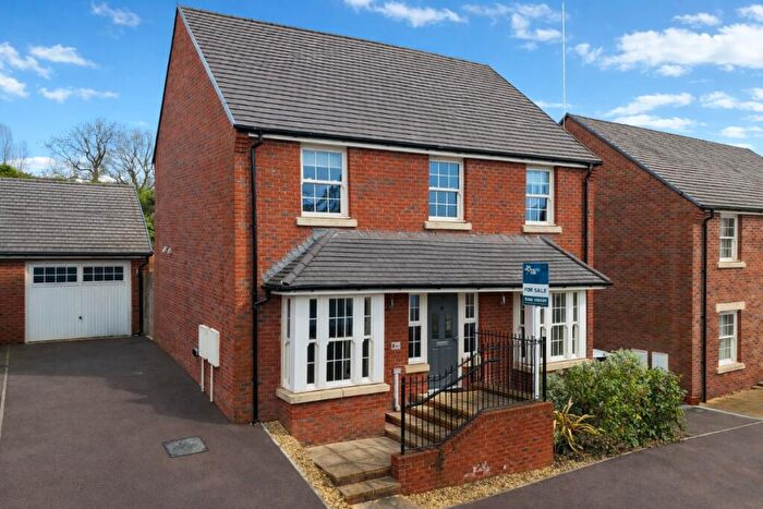 4 Bedroom Detached House For Sale In Highbrook Way, Lydney, GL15