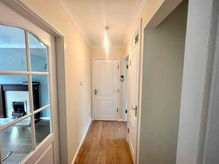 2 Bedroom Flat To Rent In Cavendish Court, Cavendish Road, Barnsley, S75