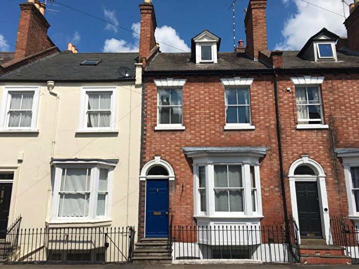 3 Bedroom House To Rent In Church Terrace, Leamington Spa, Warwickshire, CV31