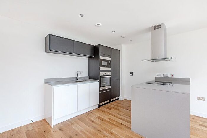 1 Bedroom Flat To Rent In Eltringham Street, London, SW18