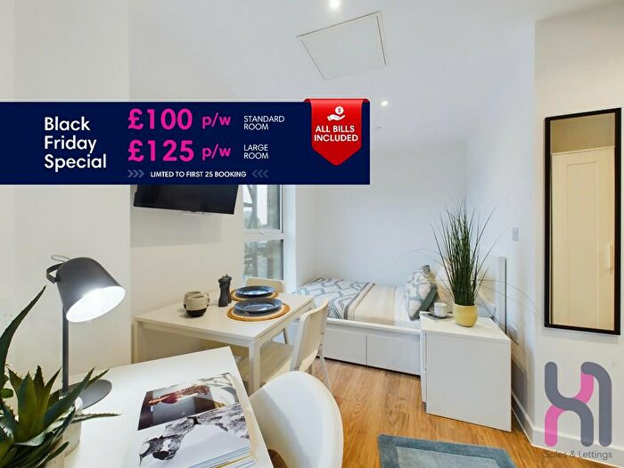 Apartment To Rent In Frederick Road, Manchester, Greater Manchester, M6