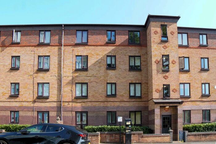 2 Bedroom Flat To Rent In Garamond Court, Somerset Street, Bristol, BS1