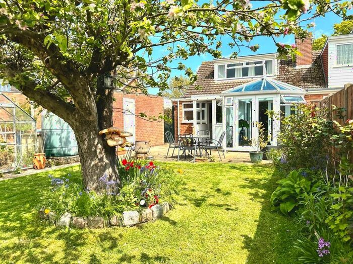 3 Bedroom Semi-Detached House For Sale In Back Lane, Rollesby, NR29