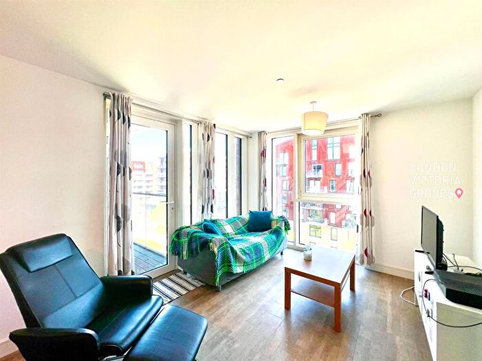 2 Bedroom Apartment To Rent In Oslo Tower, Naomi Street, London, SE8