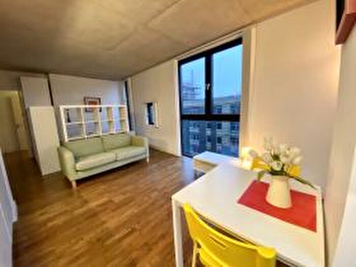 1 Bedroom Flat For Sale In Lampwick Lane, Manchester, M4