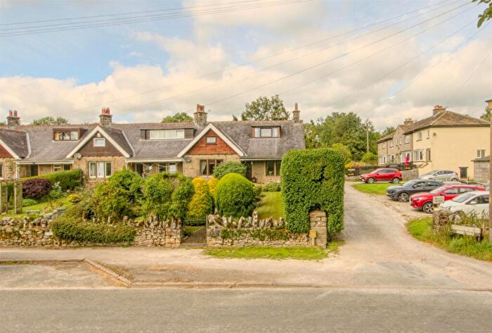 3 Bedroom End Of Terrace House For Sale In South View, Threshfield, BD23