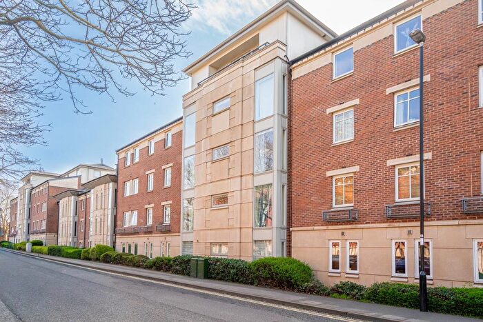 2 Bedroom Flat For Sale In Hospital Fields Road, Fulford, York, YO10