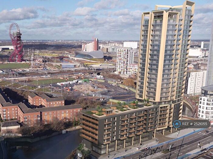 2 Bedroom Flat To Rent In High Street, London, E15