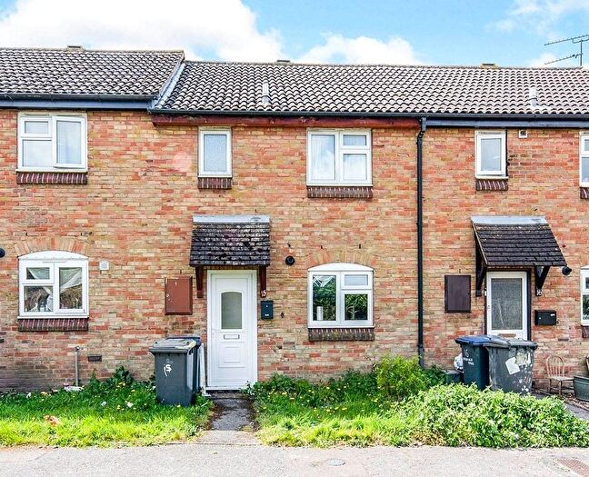 2 Bedroom Terraced House To Rent In Craddock Road, Canterbury, Kent, CT1