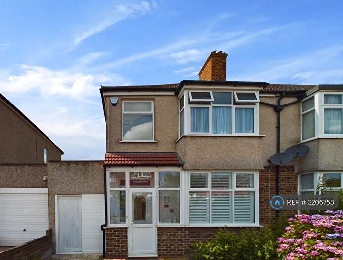 3 Bedroom Semi-Detached House To Rent In Wickham Street, Welling, DA16