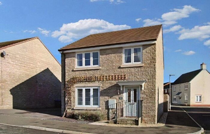 4 Bedroom Detached House For Sale In Upper Ox Hill, Purton, Swindon, SN5