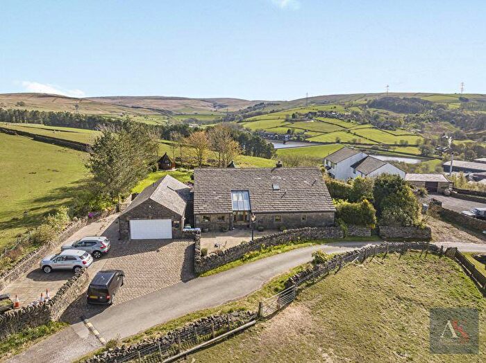 6 Bedroom Detached House For Sale In Rough Bank Barn, Newhey Rochdale, OL16