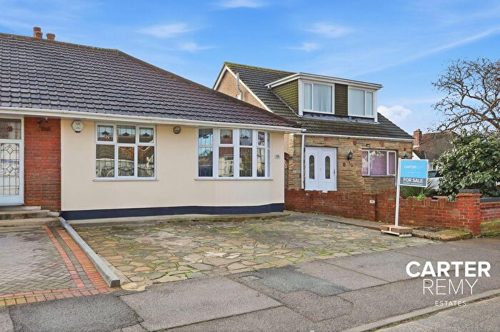 2 Bedroom Semi Detached Bungalow For Sale In Turp Avenue, Grays, RM16