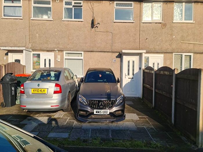 3 Bedroom Property To Rent In Hawkins Crescent, Newport, NP19