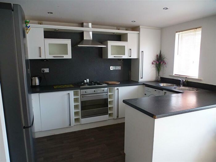 2 Bedroom Apartment To Rent In Ellerman Road, Liverpool, L3