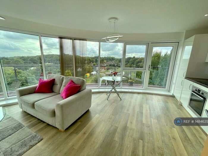 2 Bedroom Penthouse To Rent In The Embankment, Nash Mills Wharf, Hemel Hempstead, HP3
