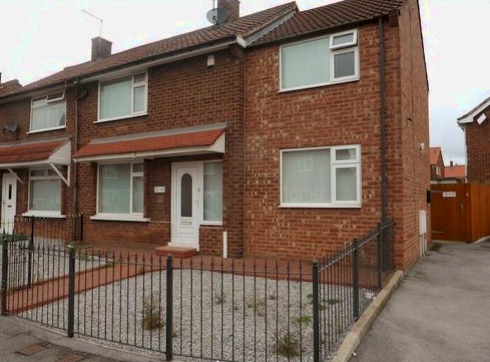 2 Bedroom Flat To Rent In Danes Drive, Hessle, HU13