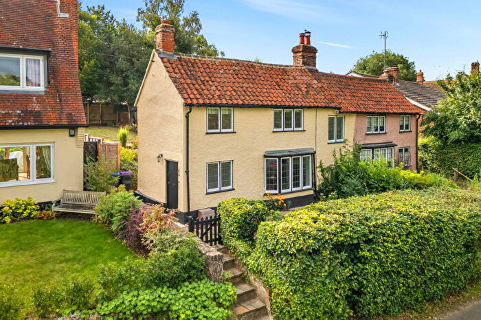 3 Bedroom Semi-Detached House For Sale In 'Greenhill Cottage' Braughing, SG11