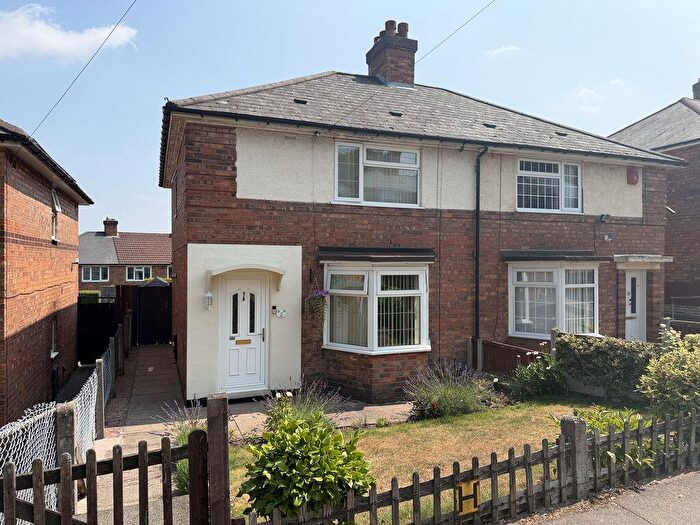 3 Bedroom Semi Detached House For Sale In Tansley Road, Birmingham, B44