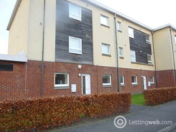 2 Bedroom Flat To Rent In Two Bedroom Ground Floor Apartment, Chesser, Edinburgh, EH14
