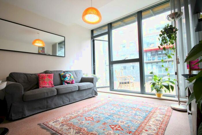 2 Bedroom Apartment To Rent In Whitworth, Potato Wharf, Castlefield, M3