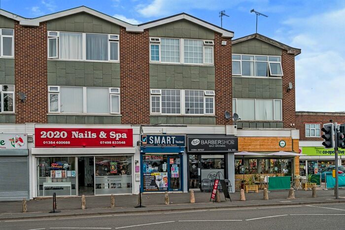 3 Bedroom Maisonette For Sale In Albion Parade, Wall Heath, Kingswinford, DY6