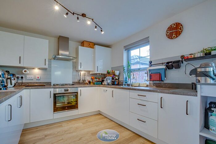 4 Bedroom Detached House For Sale In Orange Tip Close, Worksop, S81