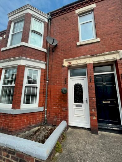 3 Bedroom Flat To Rent In Alverthorpe Street, South Shields, NE33